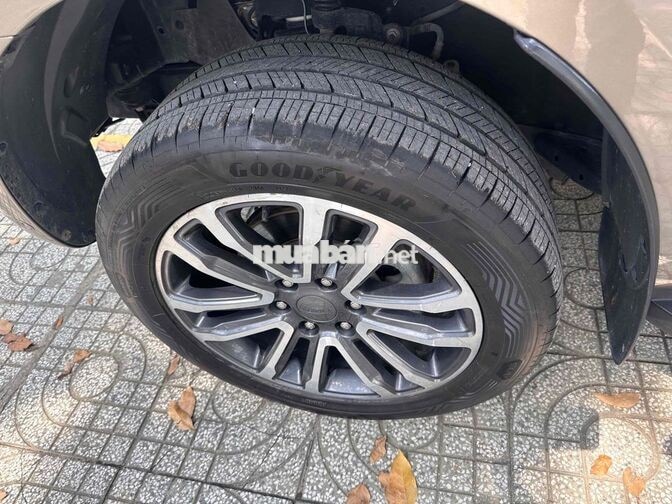Chính Chủ Cần Bán Everest Titanium 2 Cầu 4WD 2019