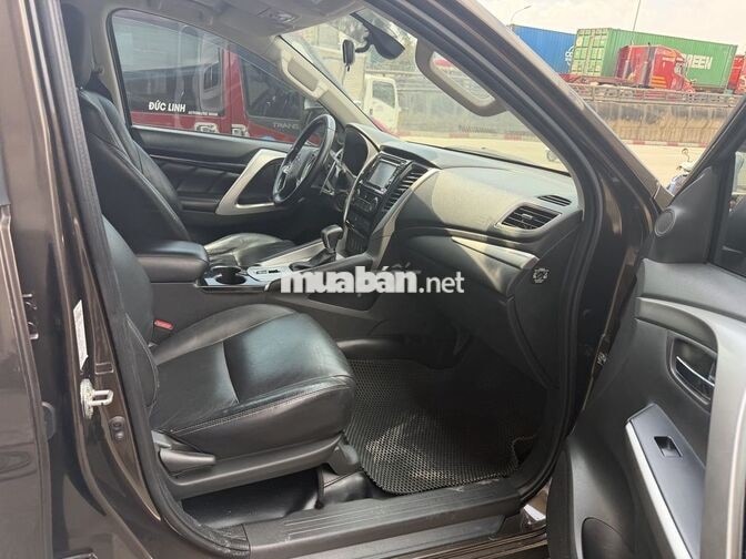 Mitsubishi Pajero Sport GLS 2019 Tự động Nâu