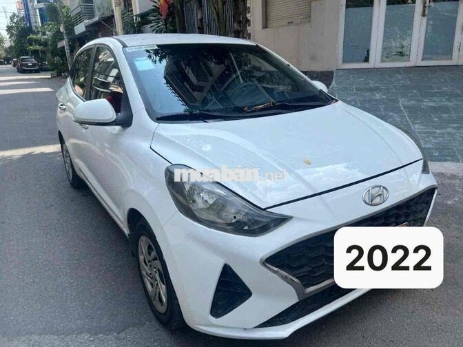 Hyundai Grand i10 2022 tự động.