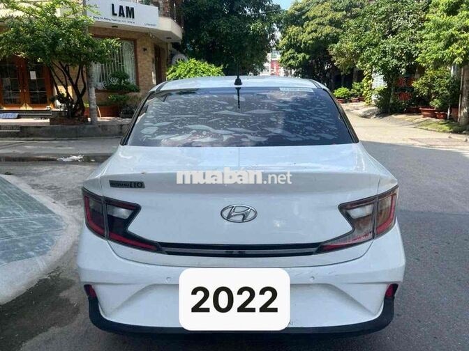 Hyundai Grand i10 2022 tự động.