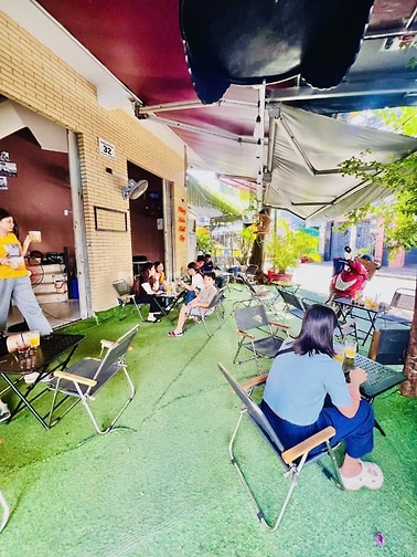 SANG QUÁN CAFE 2 MẶT TIỀNTÂN PHÚ