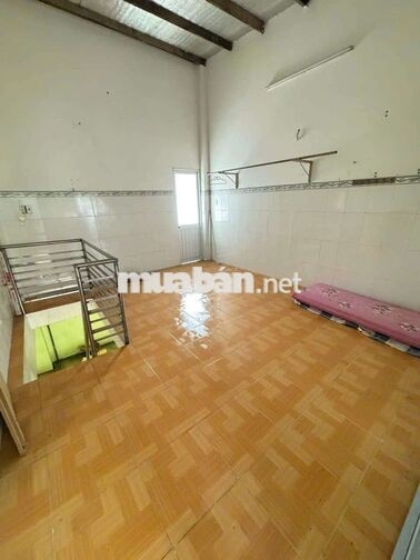 Mặt tiền Đình Nghi Xuân. Bình Tân (2pn, 1wc) Dtsd 80m2. 