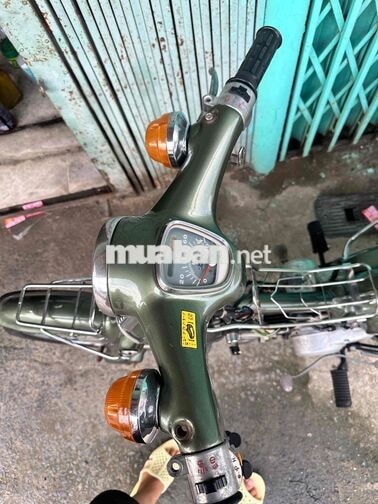 Honda Super Cub Cánh Én 90cc Xanh rêu