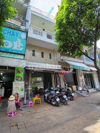  CHO THUÊ NHÀ MT GIÁ RẺ LÃNH BINH THĂNG, P.13, Q.11, 15TR