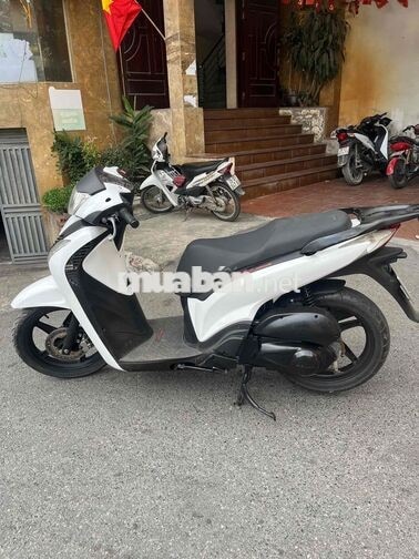 HONDA SH 125 MÀU TRẮNG