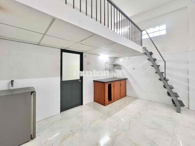PHÒNG TRỌ GIÁ RẺ CÓ GÁC SẴN NỘI THẤT, CÓ THANG MÁY, NGAY KCN TÂN BÌNH