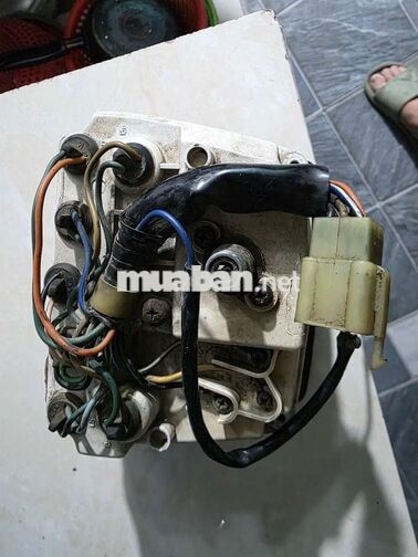 Honda Dream Thái 1998 màu Nâu Trắng