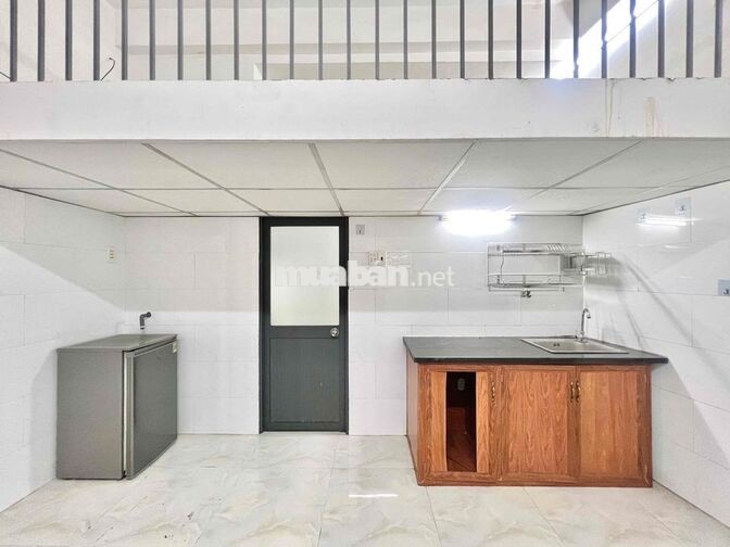 PHÒNG TRỌ GIÁ RẺ CÓ GÁC SẴN NỘI THẤT, CÓ THANG MÁY, NGAY KCN TÂN BÌNH