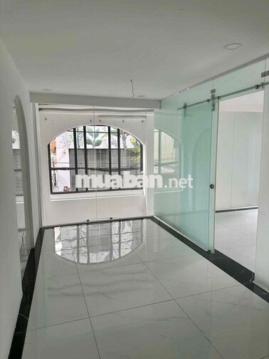 CHO THUÊ LÊ VĂN SỸ Q.PN, DT 6X12M, TRỆT LỬNG 3 LẦU TM GIÁ 42TR