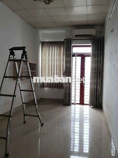 Mặt tiền 172 hoàng ngân p16 Quận 8