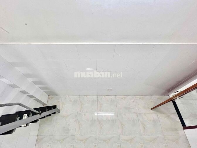 PHÒNG TRỌ GIÁ RẺ CÓ GÁC SẴN NỘI THẤT, CÓ THANG MÁY, NGAY KCN TÂN BÌNH