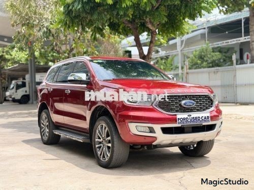 Xe Ford Everest Titanium 2.0L 4x2 AT 2021