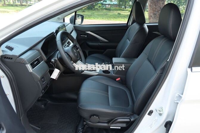BÁN MITSUBISHI XPANDER 2026 MODEL MỚI BẢN PREMIUM