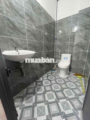 2PN CỬA SỔ BAN CÔNG THOÁNG, NỘI THẤT ĐẦY ĐỦ, PHỔ QUANG GẦN BV TÂM ANH