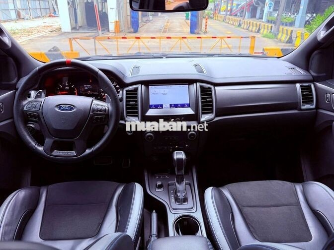 Ford Raptor 2.*** km Đen