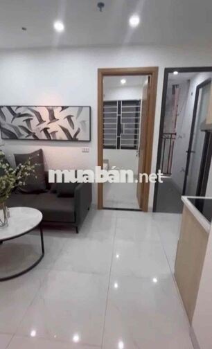 Khó tìm ! Dưới 2 tỷ có căn CCMN đẹp gần Đại Cồ Việt-T/máy-55m;2N;1VS