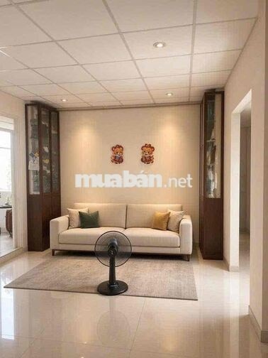nhà nc sát mt 4x9 trệt lầu 2pn 2vs lê văn sỹ p11 Quận phú nhuận