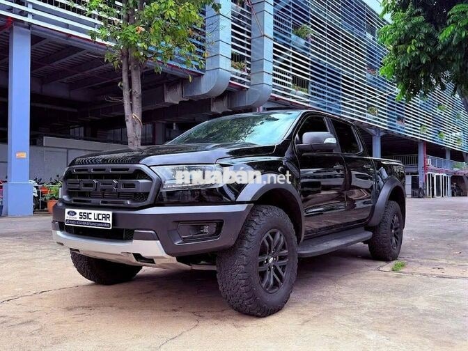 Ford Raptor 2.*** km Đen