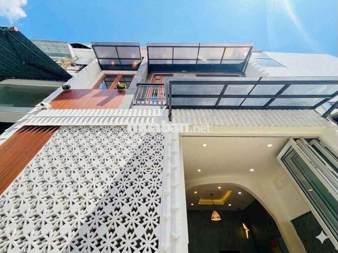 30M2 cách Lotte Gò Vấp 200M - Hẻm xe hơi không lộ giớI quy hoạch