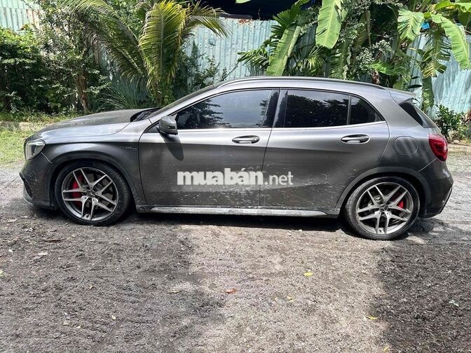 Mercedes-Benz GLA45 2017 Xám