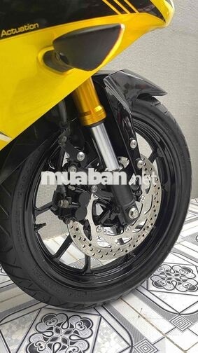 Yamaha R15v3 2018 Vàng đen 5887 km
