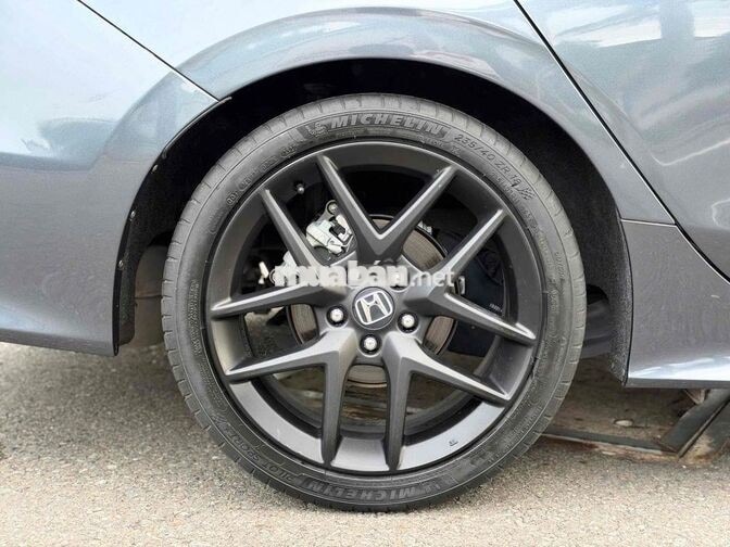 Xe Lướt - Honda Civic RS 2022 41000 km Xám