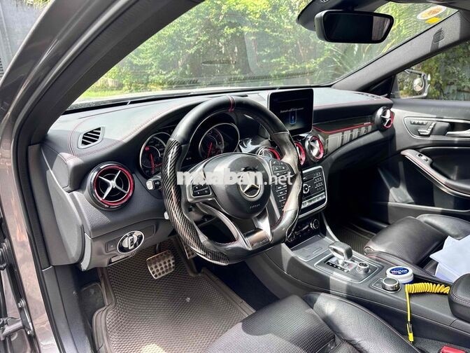 Mercedes-Benz GLA45 2017 Xám