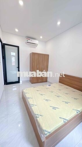 Phòng tầng 2 1PN riêng biệt và ban công