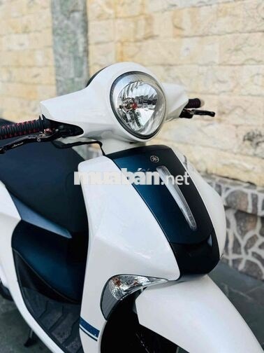 Janus 125fi khoá smartkey trắng limited edition