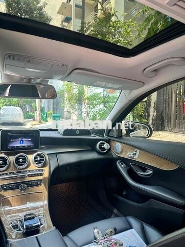 Mercedes-Benz C250 Exclusive 2018 Trắng