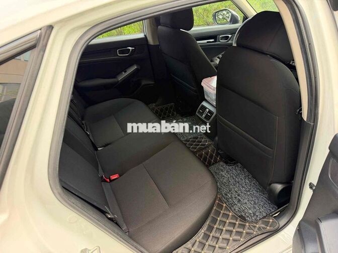 Honda Civic G 2023 50.000km Trắng