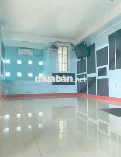 Biệt thự phố ngay công viên lớn 8mx13m. trệt + 1 lững + 1 lầu. 4.9 tỷ