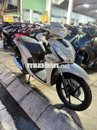 HONDA VISION 2023 CAO CẤP TRẮNG 90%