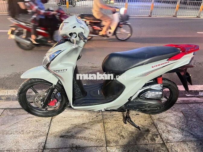 HONDA VISION 2023 CAO CẤP TRẮNG 90%