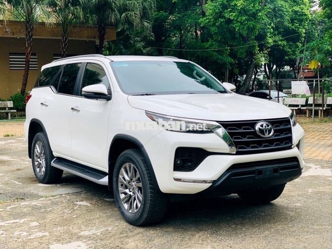 Toyota Fortuner 2.7V 4x2 AT 2021 - 839 Triệu