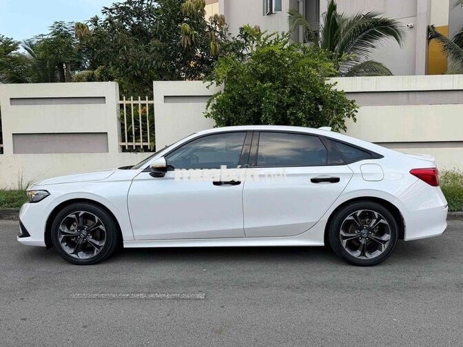 Honda Civic G 2023 50.000km Trắng