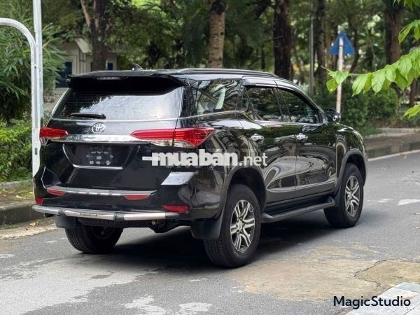 Toyota Fortuner 2.7V 4x2 AT 2019 - 668 Triệu