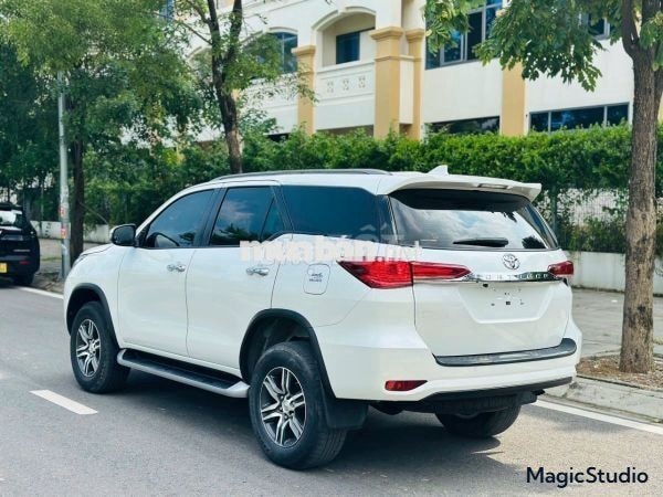 Toyota Fortuner 2.4L 4x2 AT 2025 - 929 Triệu