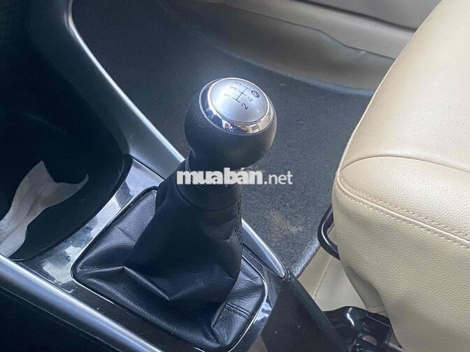 Toyota Vios 2018 1.5E MT 28.000km Đen 28000km