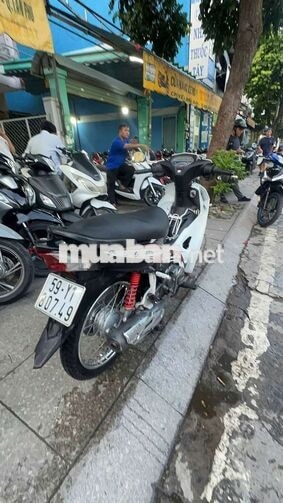 Honda Wave Blade 2018 Trắng 90%
