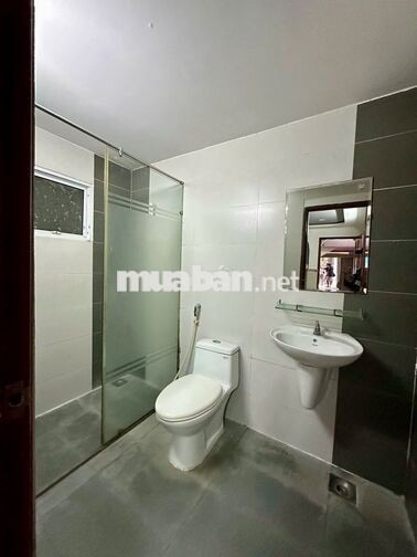 CHO THUÊ MẶT BẰNG KINH DOANH QUẬN 10 GIÁ RẺ