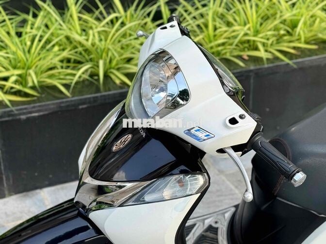 Honda SH Mode 2019 Sport Trắng đen 29M1