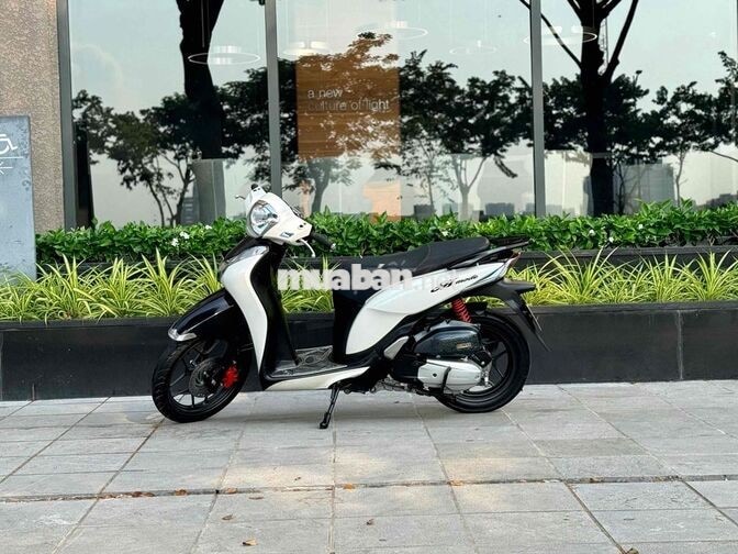 Honda SH Mode 2019 Sport Trắng đen 29M1