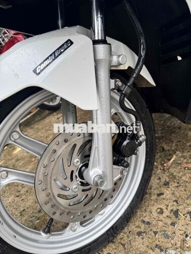 Honda Air Blade Trắng 2023