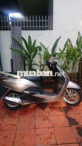 HONDA LEAD 2011 xe đẹp, máy vọt, ga mạnh