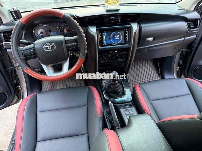 Toyota Fortuner 2.4L 2019 Số sàn Nâu