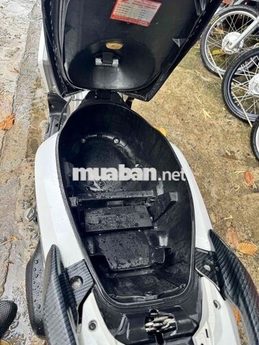 Honda Air Blade Trắng 2023