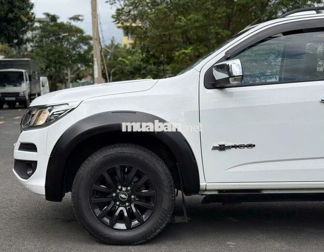 Colorado LTZ 2.8AT 4x4, phiên bản kỷ niệm 100năm