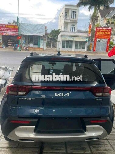 Kia Sonet Xanh Tự động