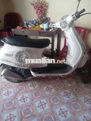 Piaggio Vespa 2013 Trắng